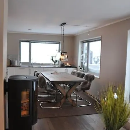 Appartement Sentralt Pa Sjusjoen, 11 Sengeplasser *