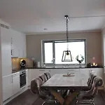 Sentralt Pa Sjusjoen, 11 Sengeplasser *