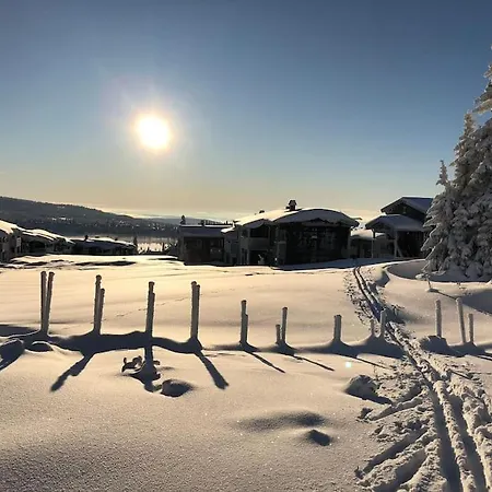 Sentralt Pa Sjusjoen, 11 Sengeplasser 아파트